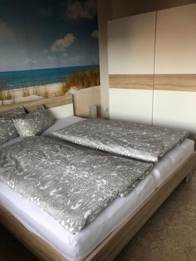 פורצהיים Ferienwohnung Bergkristall מראה חיצוני תמונה